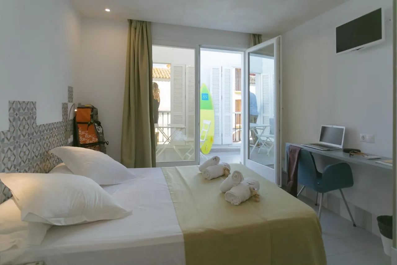 Hostal Gravina Ταρίφα