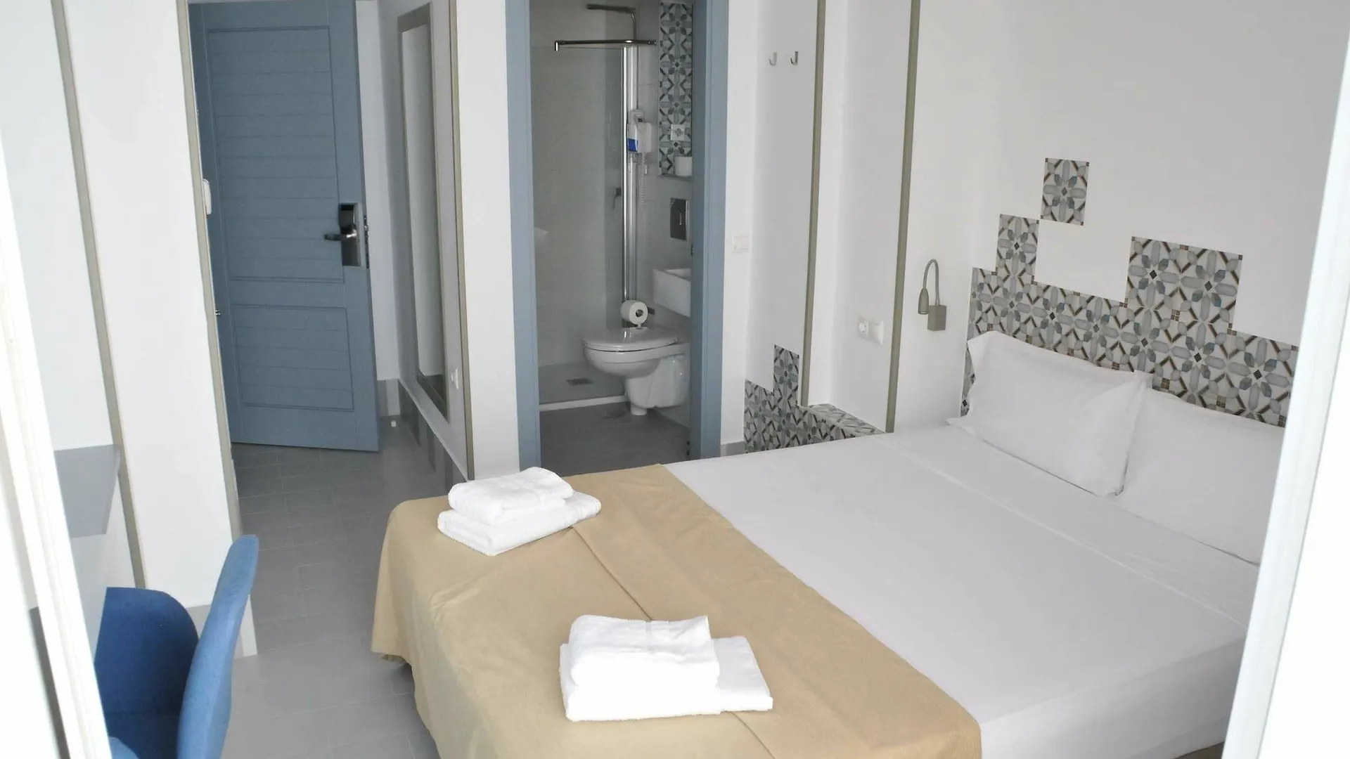 Hostal Gravina طريفة 0*,  إسبانيا
